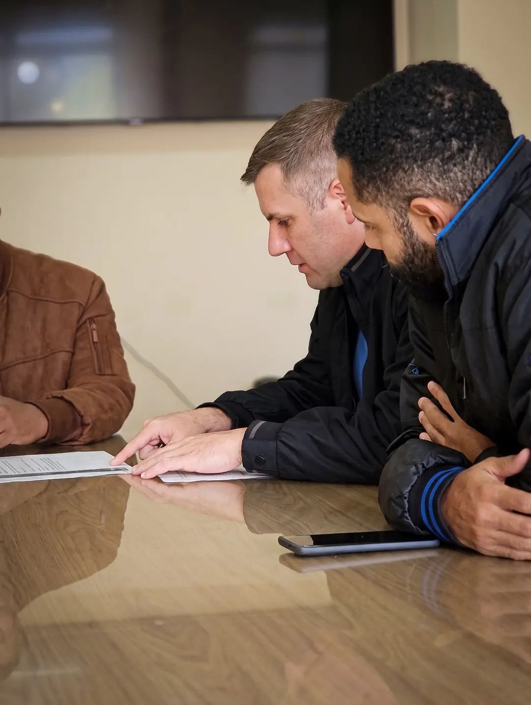 Foto 3 de 3: Comissão de Mobilidade Urbana discute segurança em viaduto durante visita à Rota 116